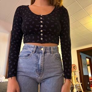Floral long sleeve crop top